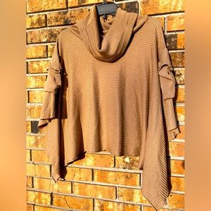 Escada Big Neck Cape